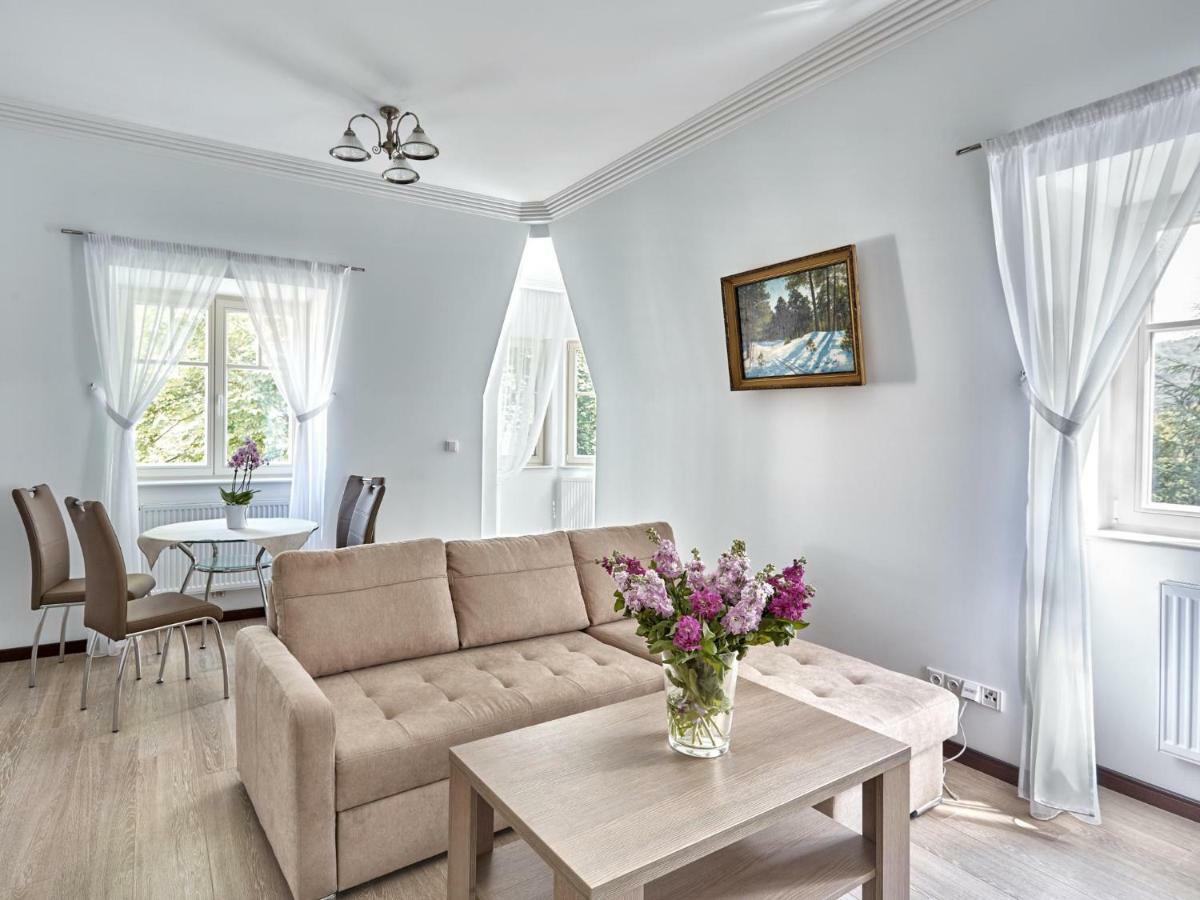 Apartment Villa Dionysus Карлові Вари Екстер'єр фото
